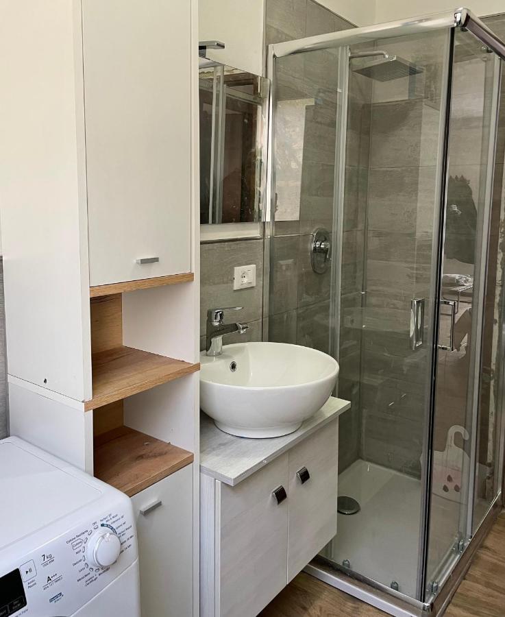 Lake Apartment Ischia Red Tenna Zewnętrze zdjęcie