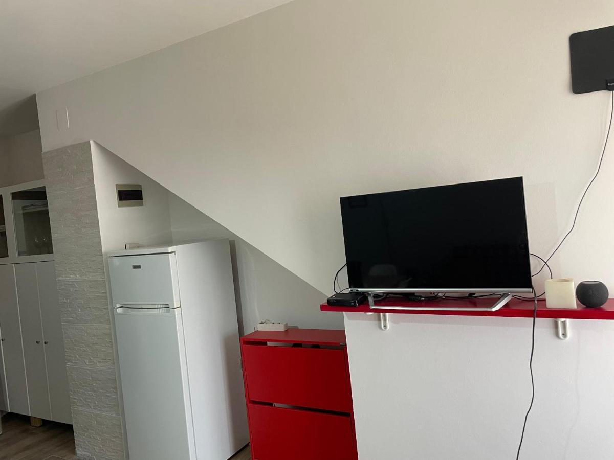 Lake Apartment Ischia Red Tenna Zewnętrze zdjęcie